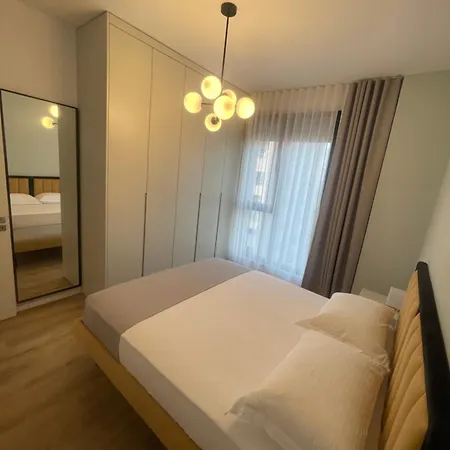 Elysium * ティラナ